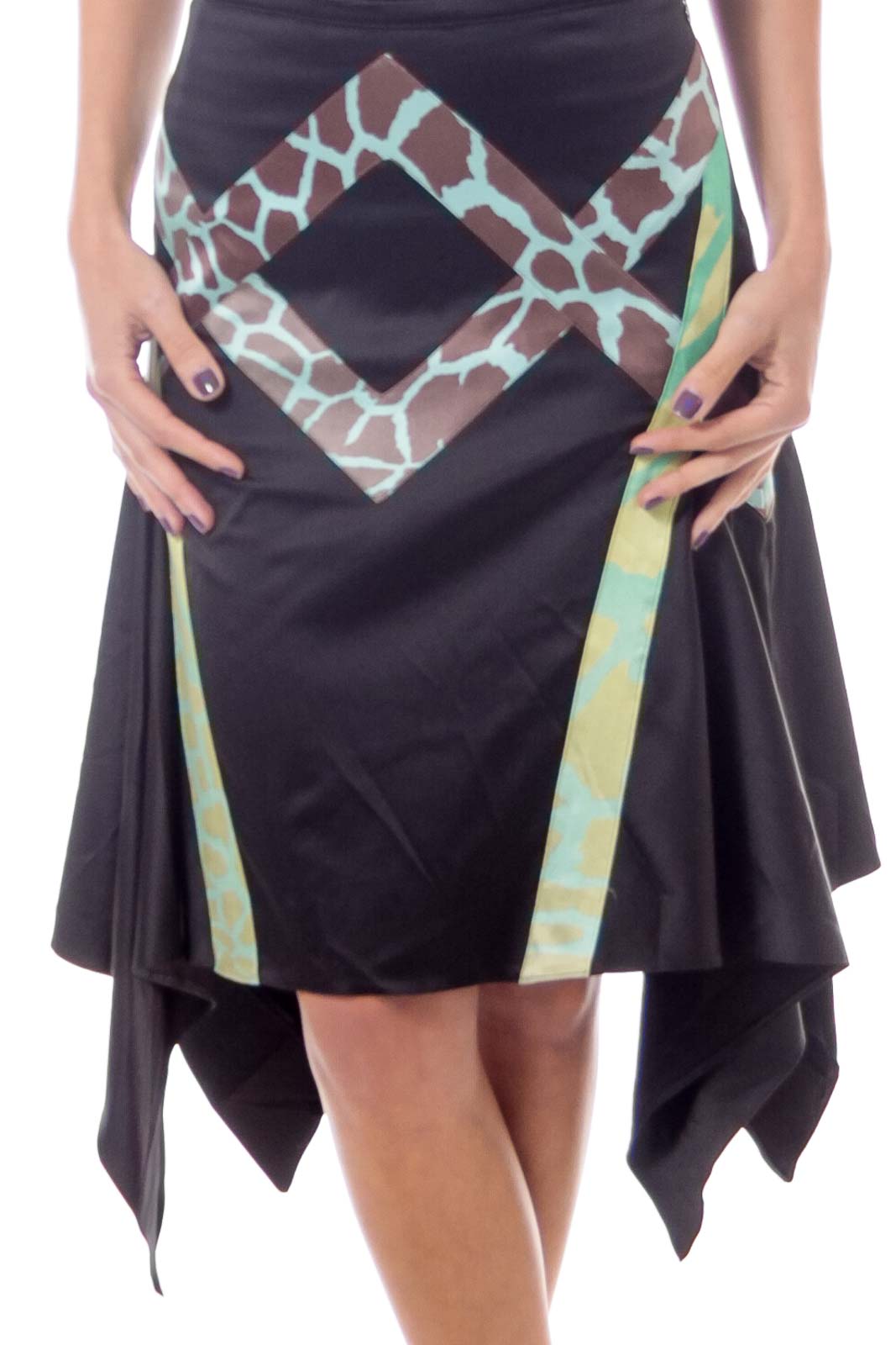 Black Geometric Pattern Skirt Front