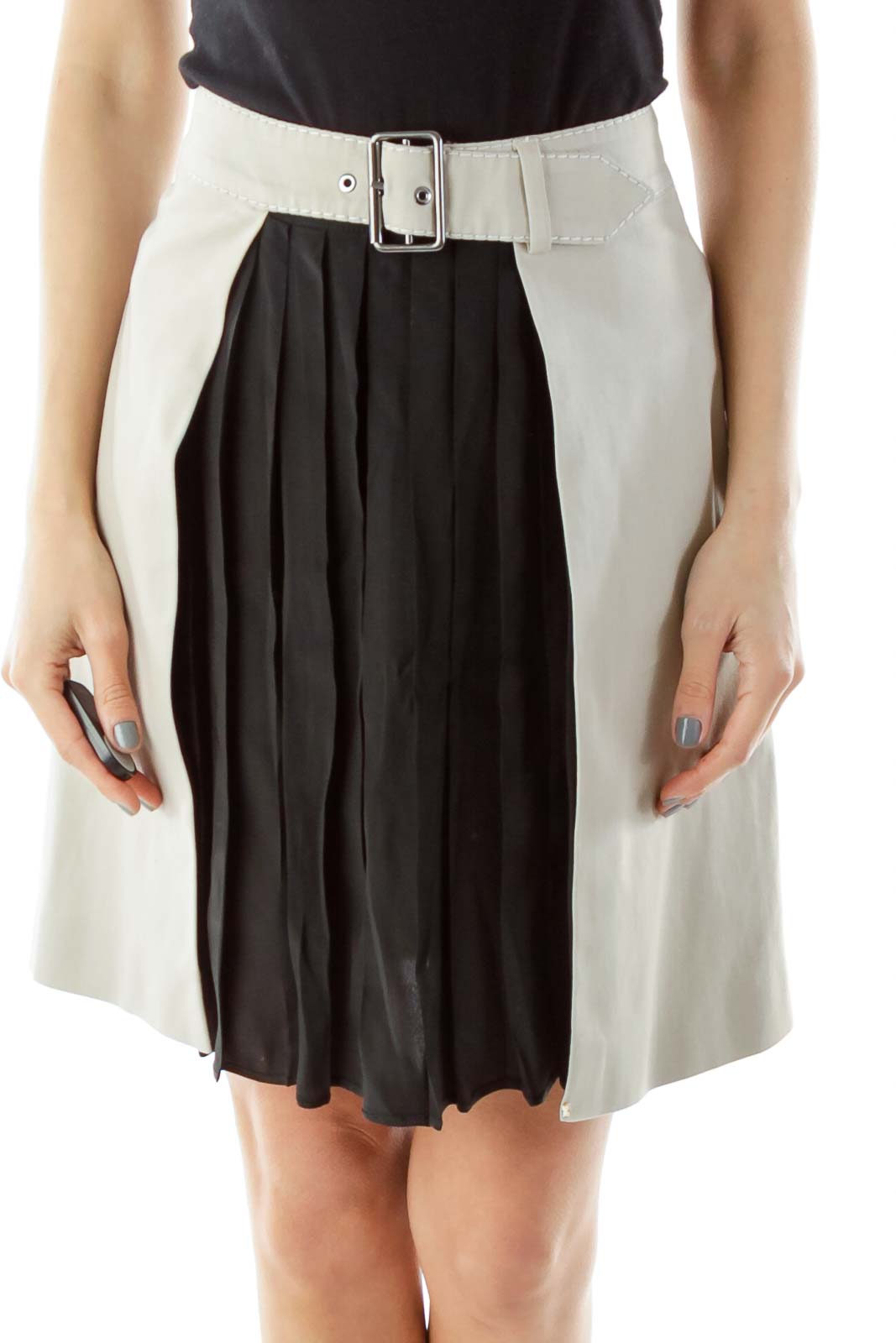 Gray Black Belted Pleated Skirt Front