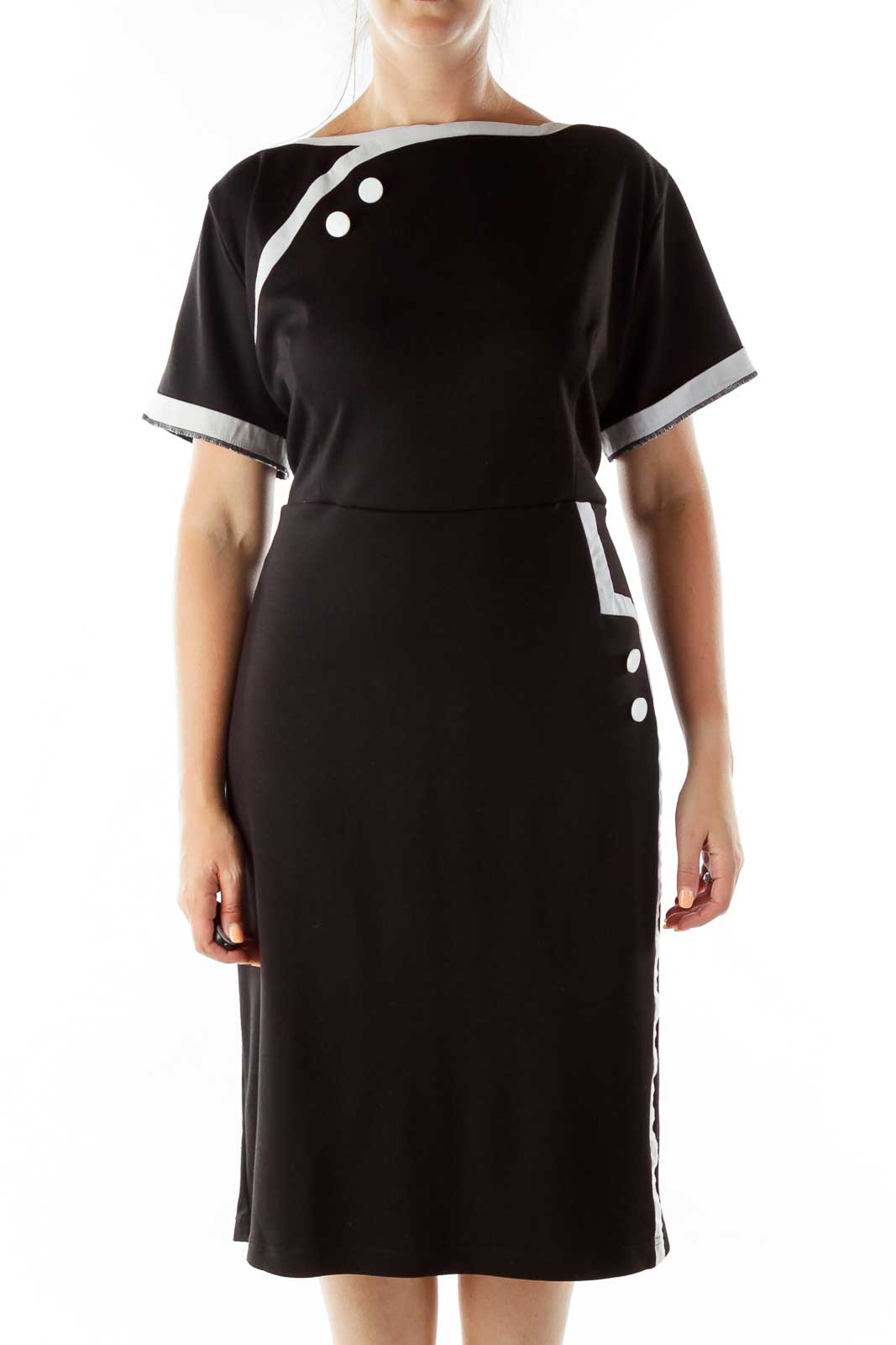 Black White Buttoned Vintage A-Line Dress Front