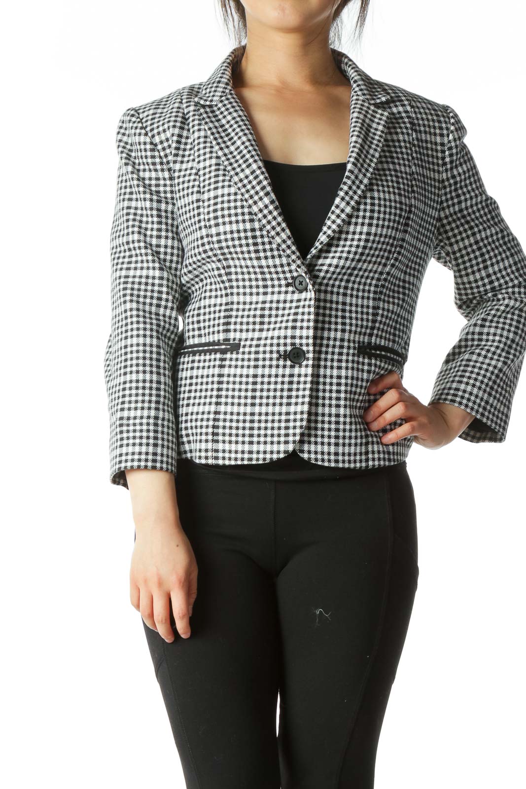 Black White Buttoned Patterned Blazer Front