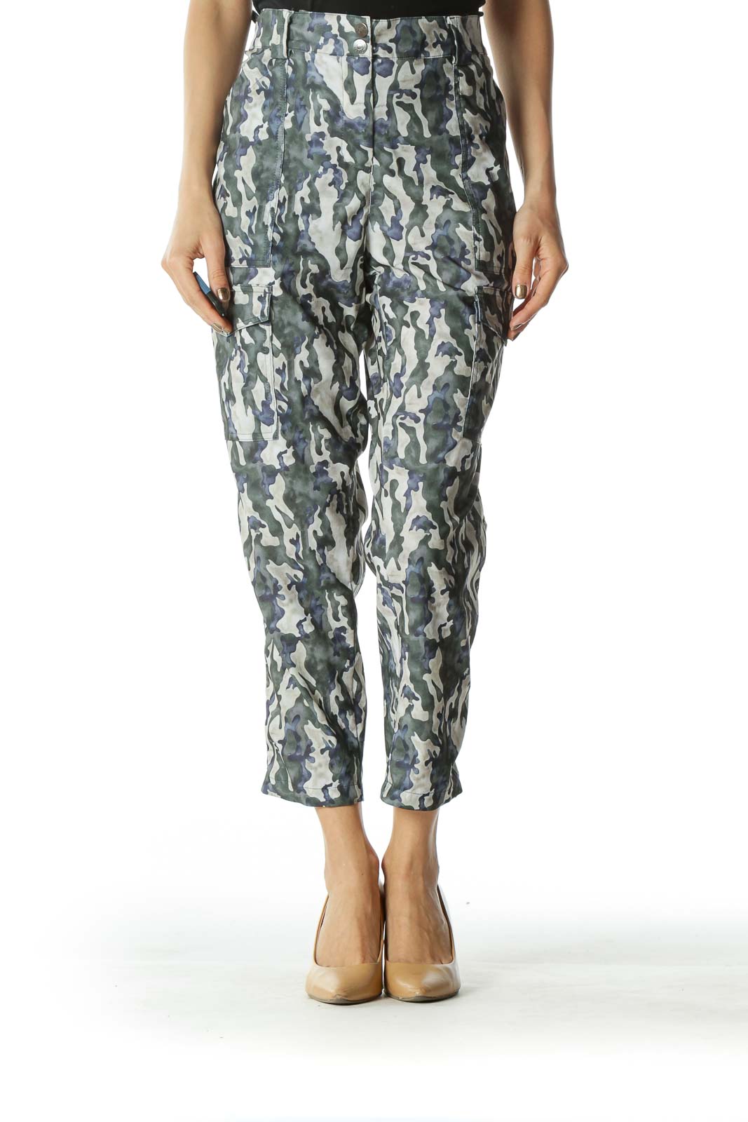 Green Camouflage Capri Pants  Front