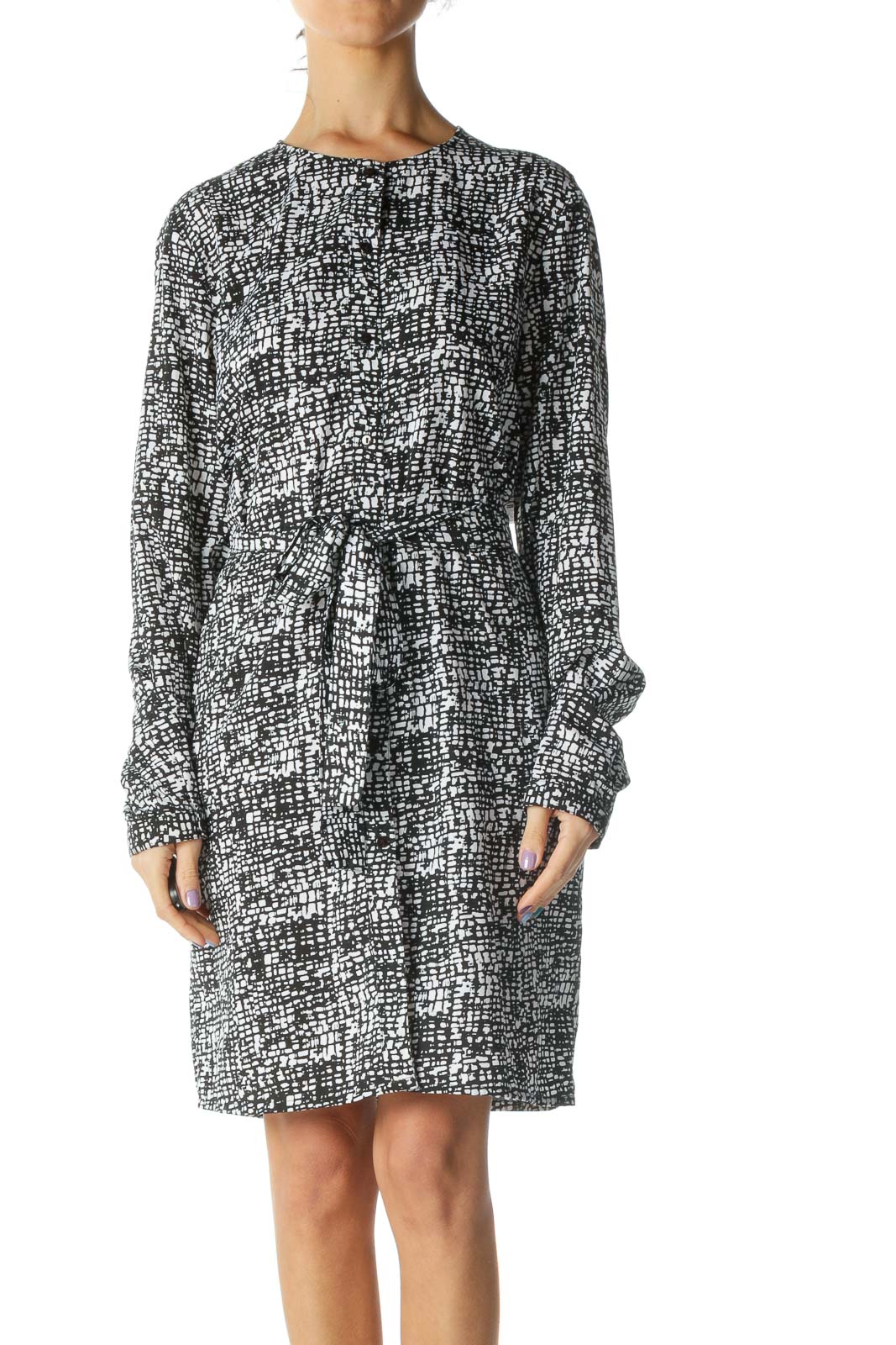Black and White Printed Belted Long Sleeve Day Dress Front