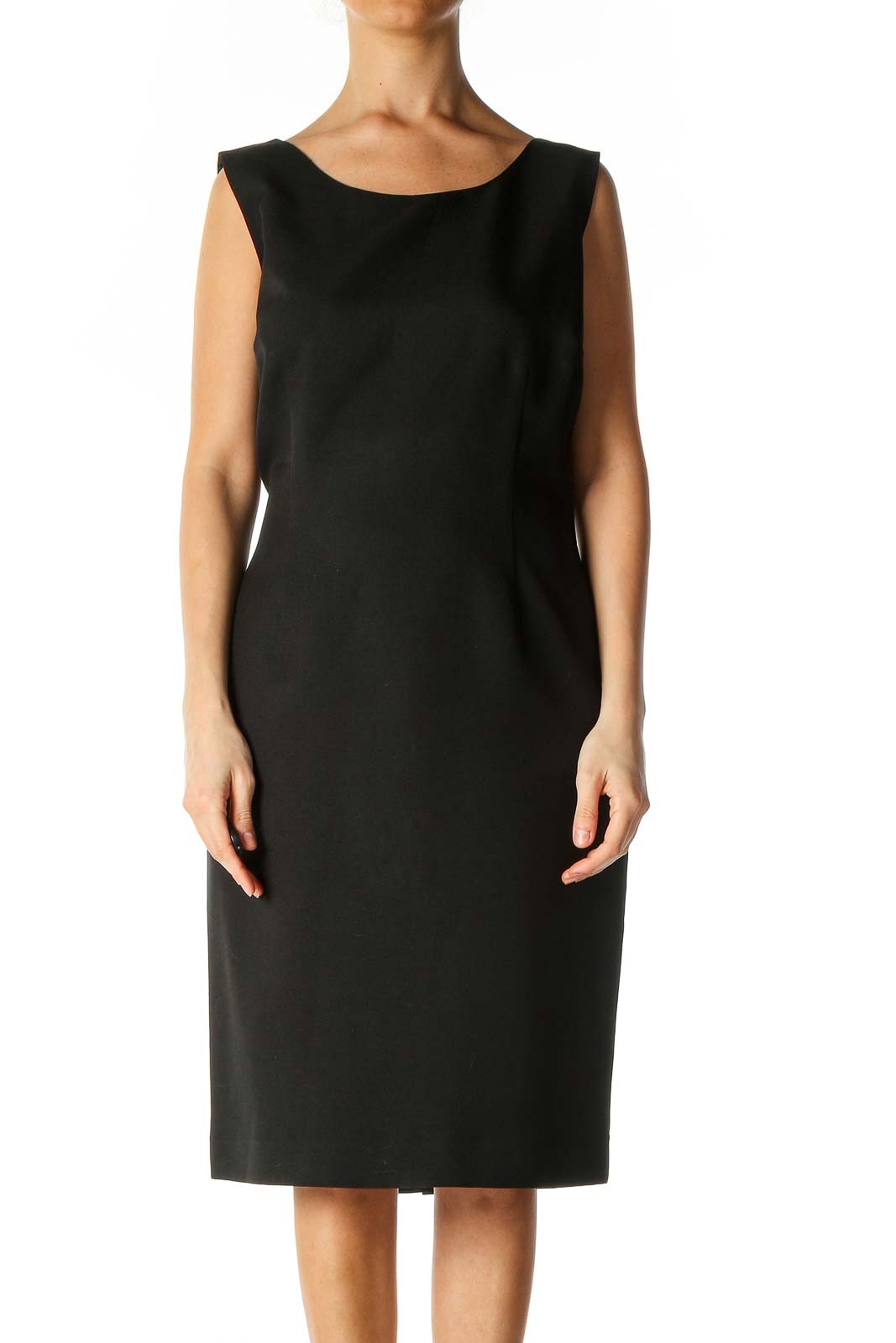 Black Solid Casual Shift Dress Front