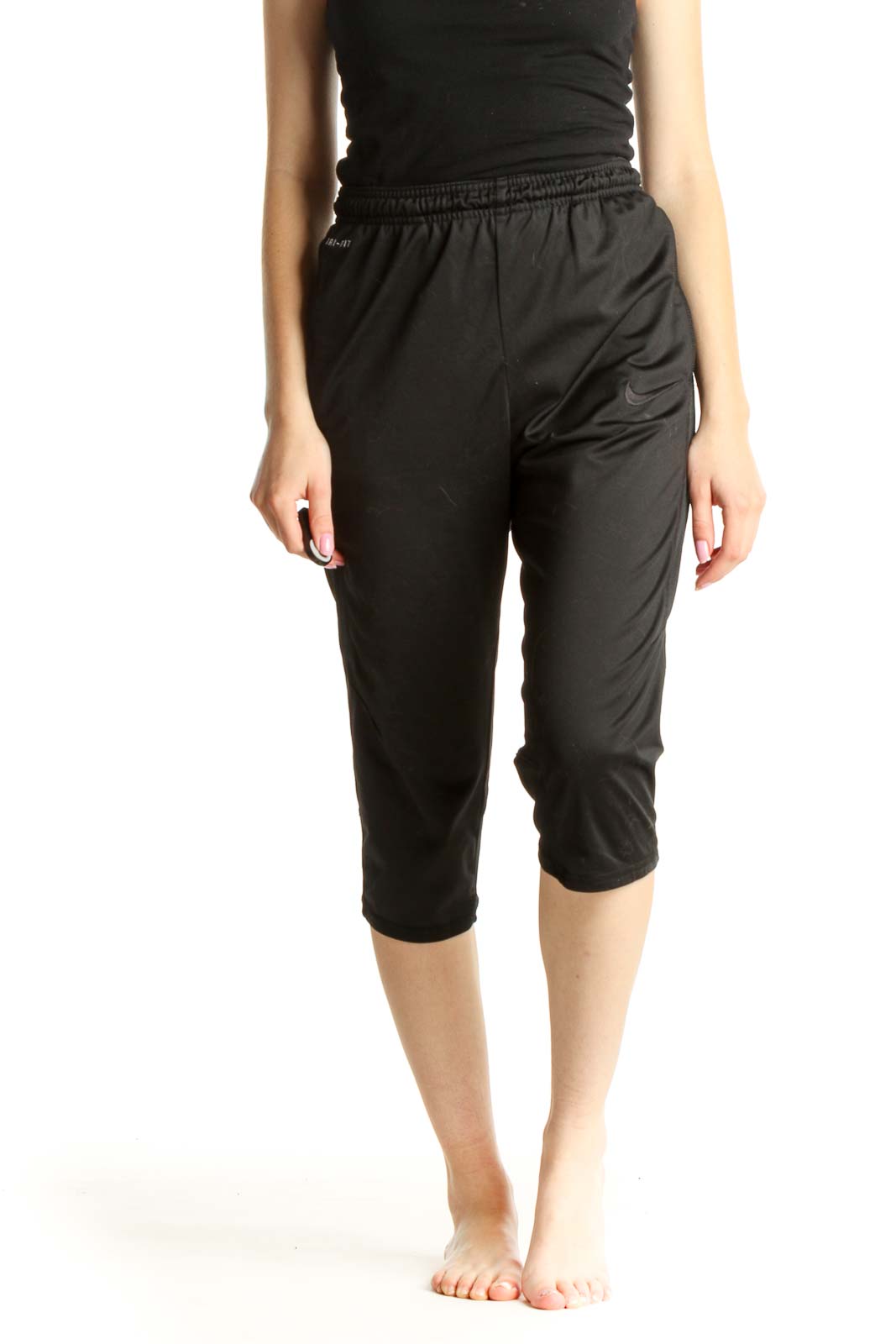 Black Solid Casual Capri Pants Front