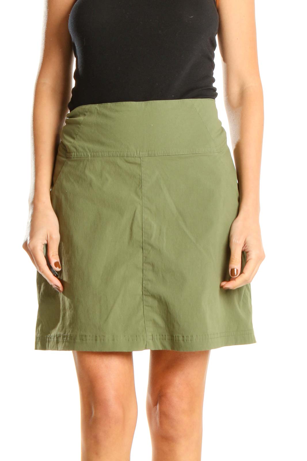 Green Solid Casual A-Line Skirt Front