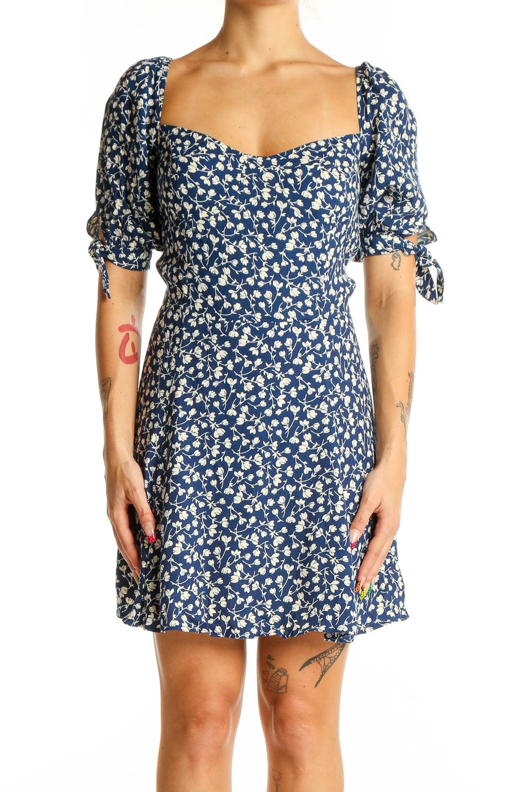 Blue White Floral Retro Dress Front