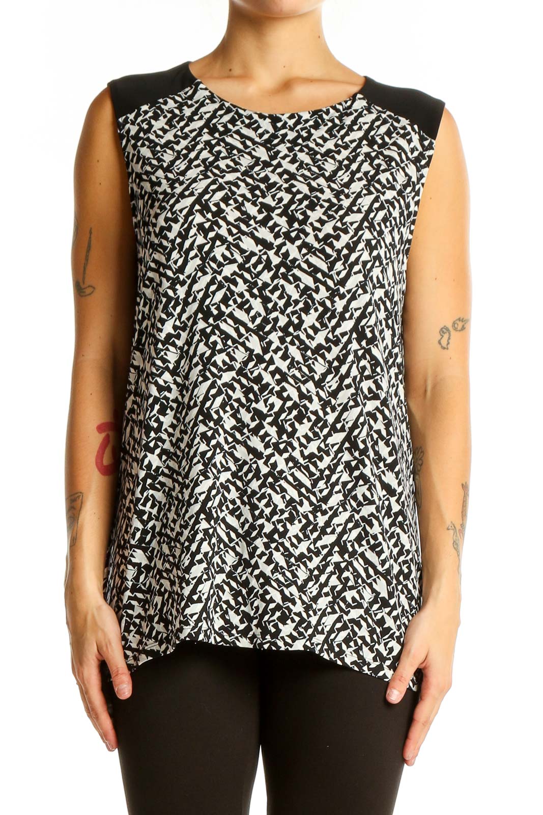 Black and White Abstract Print Sleeveless Top Front