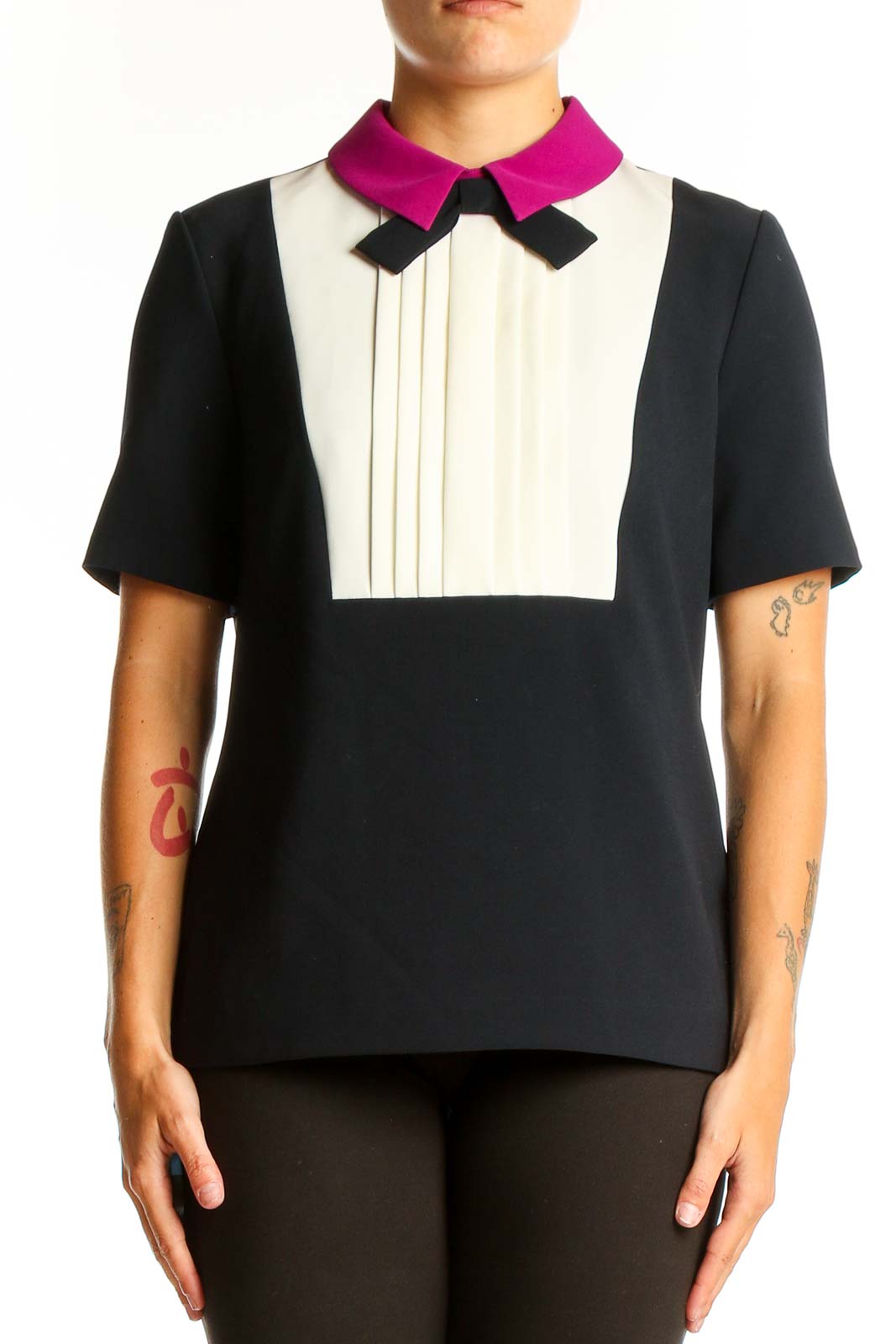 Black and White Color-Block Pleated Top Front