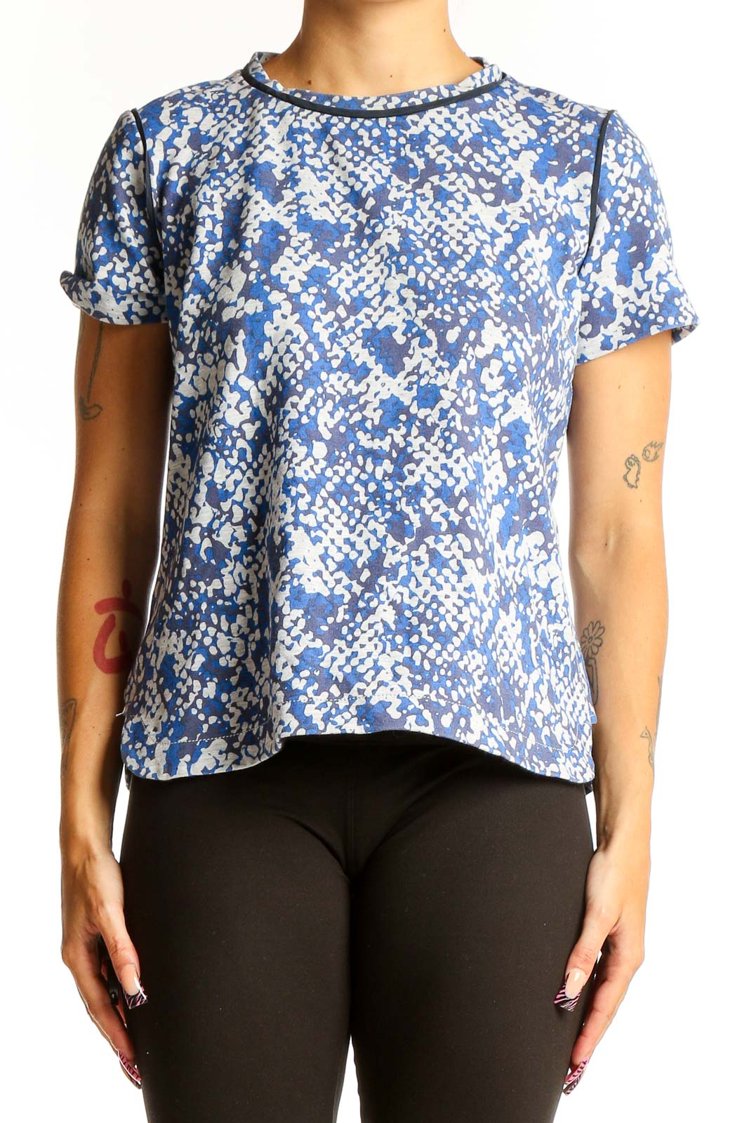 Blue Floral Print Short-Sleeve Top Front