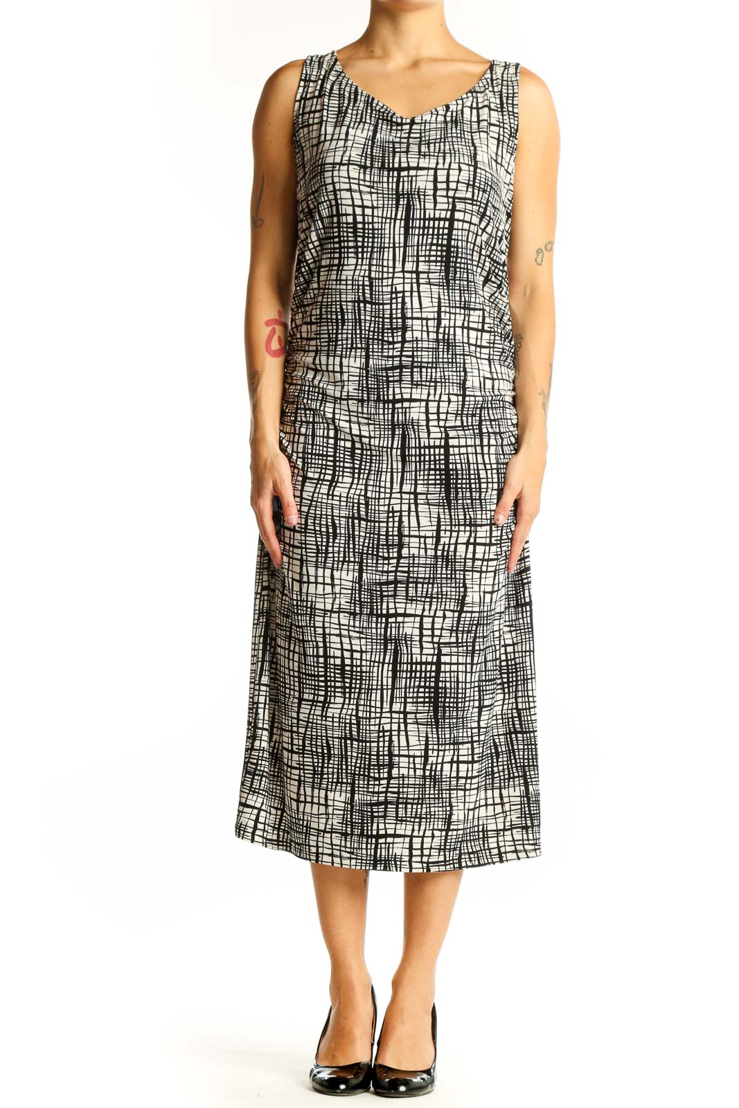 Black and White Abstract Print Midi Dress Front