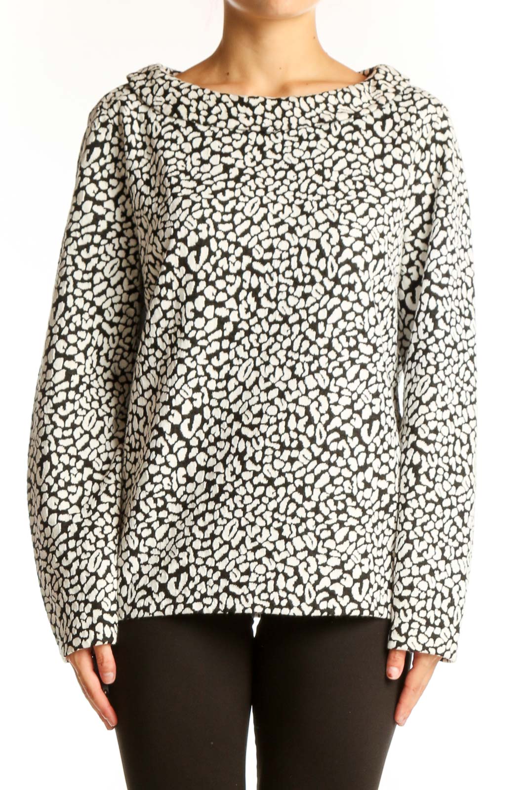 Black and White Leopard Print Long Sleeve Top Front