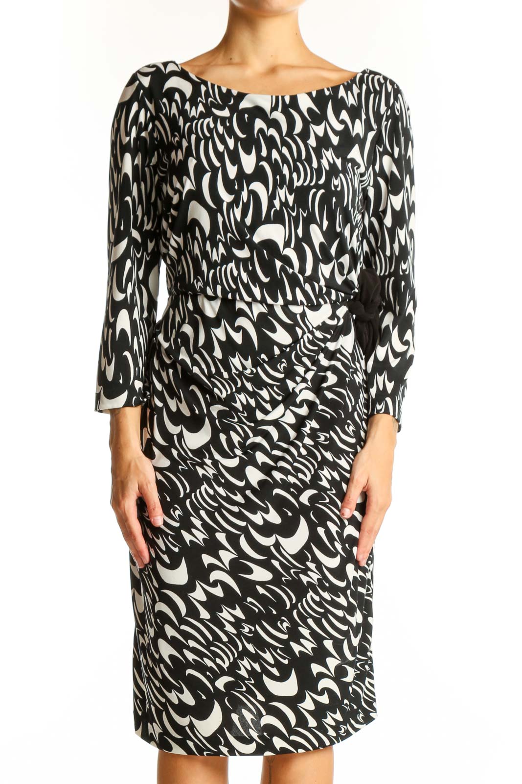Black and White Abstract Print Dress Front