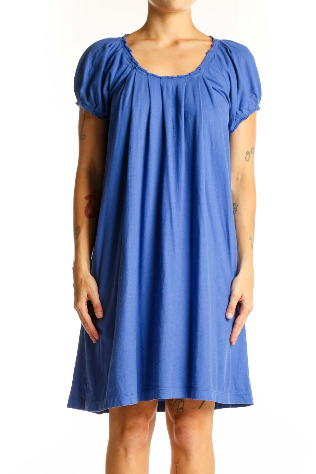 Blue Flowy Short-Sleeve Tunic Top Front