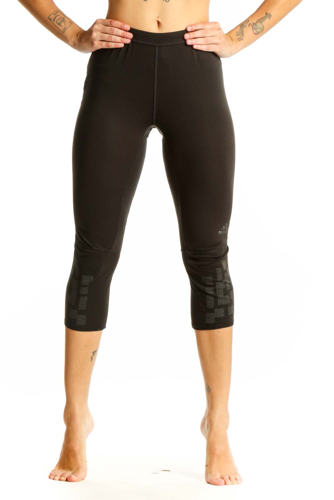 Black Capri Performance Leggings Front