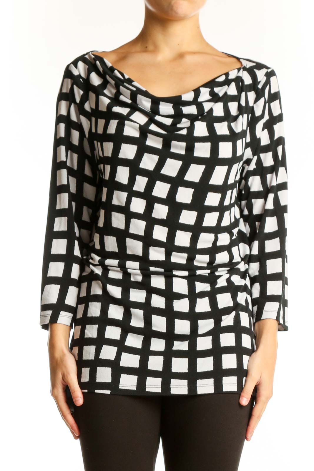 Black and White Geometric Print Top Front