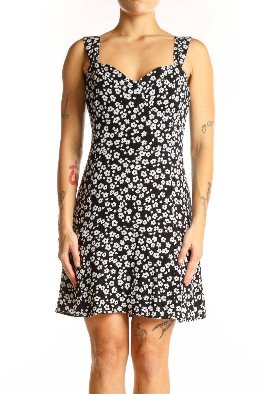 Black Floral Print Sleeveless Dress Front