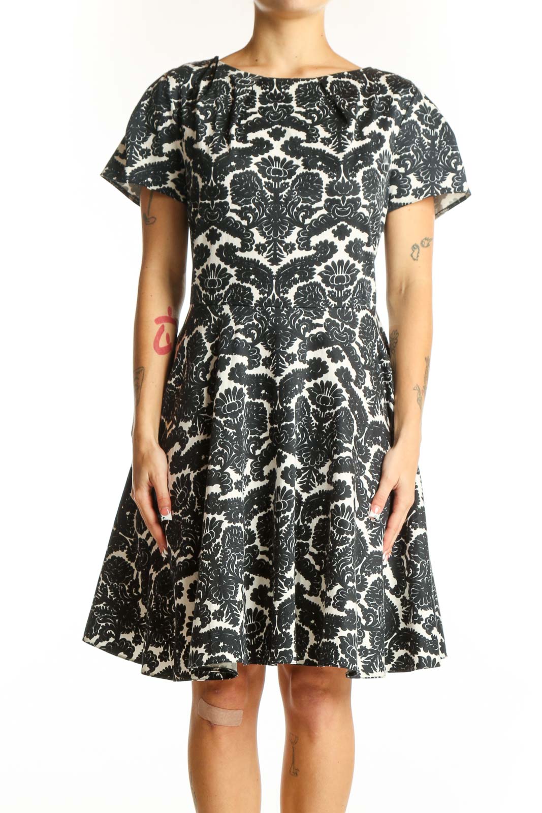 Black and White Floral Print Fit and Flare Dress Front