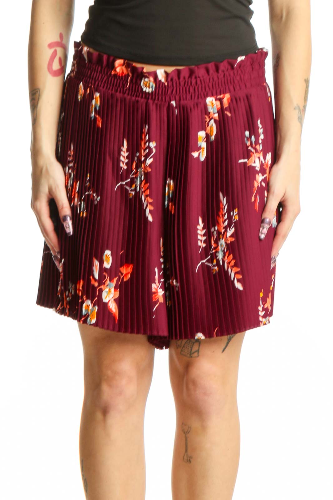 Burgundy Floral Pleated Shorts Front